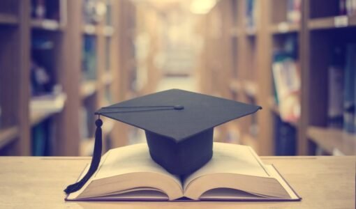 ترجمة رسائل الدكتوراه باحترافية مع مكتب إجادة للترجمة المعتمدة