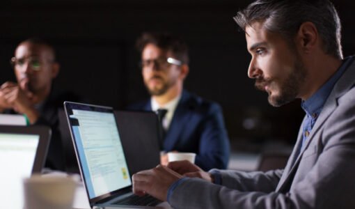 لماذا تختار مكاتب ترجمة معتمدة بالإمارات