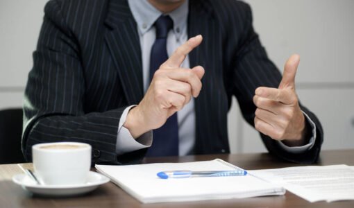ترجمة عقود الزواج